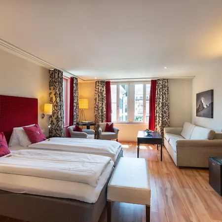 Krebs Hotel 4*