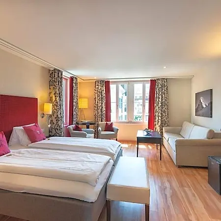 Krebs Hotel 4*