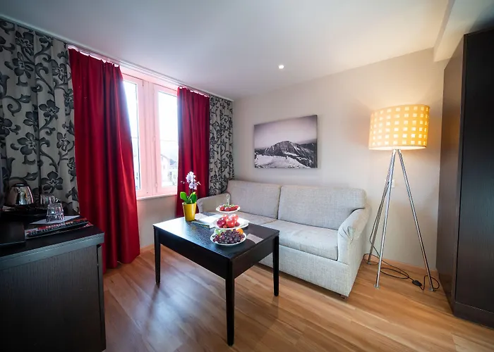 クレブス ホテル 4*